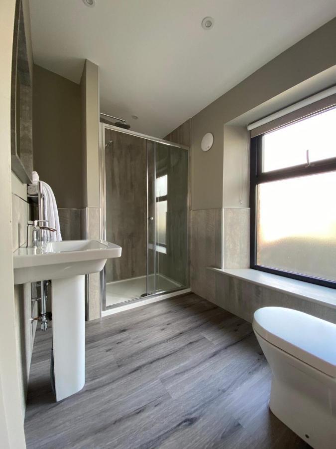 The Lounge Hotel & Bar Penrith Bagian luar foto